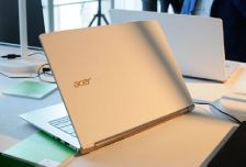 Acer Aspire S13 -     Intel Skylake