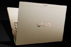 Sony VAIO Holiday 2010 Signature -   .