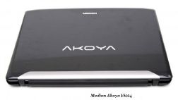 Medion Akoya E6224 -      